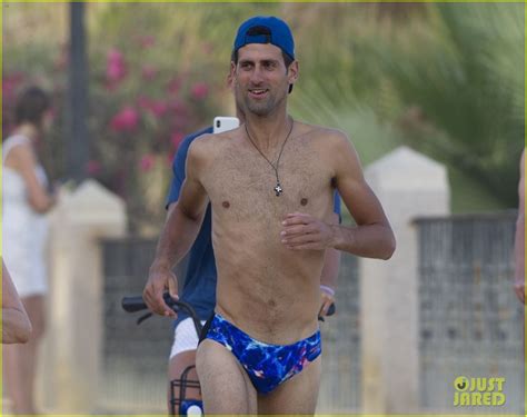 The pt113btt as i think it is called, plays similar to the head liquidmetal radical tour that djokovic used in his younger days and i myself. Tennis Star Novak Djokovic Runs Shirtless in His Speedo ...