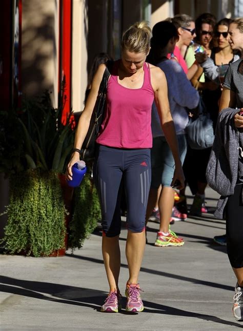 Watts industries deutschland gmbh ist ein führender hersteller von produkten und systemlösungen für flächenheizungen (heizkreisverteiler, regelstationen), kesselanbindung (pumpengruppen. NAOMI WATTS in Leggings Heading to a Gym in Brentwood ...