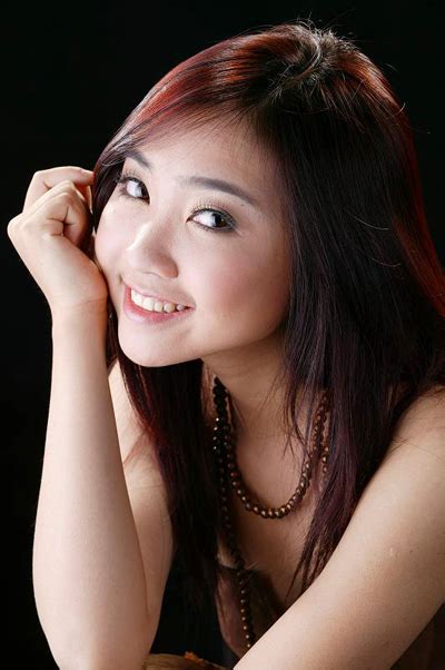 Film semi barat hidden paradise hot banget broooo. FOTO: Model Seksi Vietnam Huyen Trang | Gudang video bokep ...
