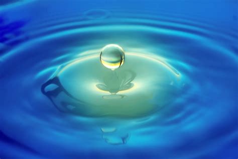 Droplets png, water droplet transparent, water droplet png. Di Balik Ciri Khas Bunyi Tetesan Air - HiTekno.com