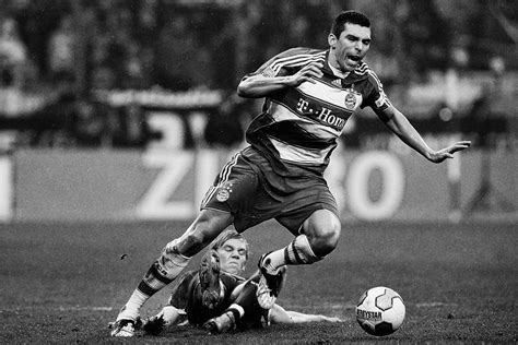 Notbremse das buch liegt immer noch neben dir, die kerze ist. Notbremse Foto & Bild | sport, ballsport, fußball Bilder ...