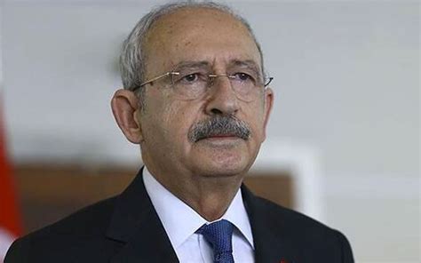 Kemal kılıçdaroğlu haberleri ile ilgili son dakika gelişmeleri, en sıcak haberler ve geçmişten bugüne tüm detaylar güncel kemal kılıçdaroğlu haber sayfasında yer alıyor. Kemal Kılıçdaroğlu'ndan örnek korona hassasiyeti! Cemeevindeki törene katılmadı - Sağlık Haberleri