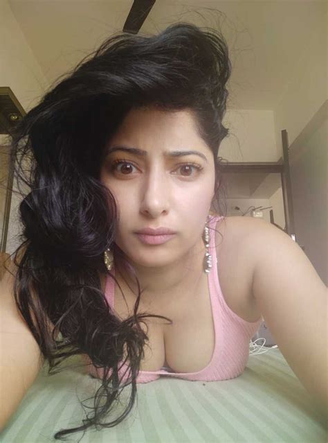 Only real amateur captures, selfies, vines, webcams, videos of daddy girls. Anveshi-Jain-Hot---Bold-Figure-59246 in 2020 | Most ...