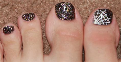 El 18 % de los pacientes que usaron. 7 diseños de uñas para pies para estar mas linda - Mujeres Femeninas