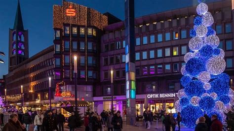 May 14, 2021 · eine pilzinfektion namens mukormykose breitet sich in indien aus. Weihnachtsmarkt in Gelsenkirchen - Panorama - Süddeutsche.de