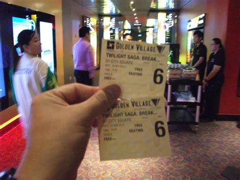 In 2000, the mega pavilion cinema has been upgraded to cathay cineplex with new theatres at both level 5 and level 7. MrUpUpUp's Blog: Twilight Breaking Dawn Saga Part 2 Movie ...