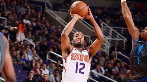 Dallas mavericks vs phoenix suns nba betting matchup for aug 02, 2020. NBA Dallas Mavericks vs Phoenix Suns Dec 13, 2018 - YouTube