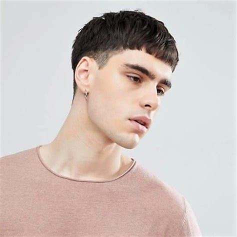 Like the caesar cut, the edgar haircut uses a straight cut fringe. 10 สุดยอดทรงผมสไตล์ EDGAR สุดเท่สำหรับผู้ชาย - TheMacho