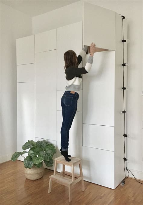 Dabei unterstutzt dich ikea um eine bestmogliche planung durchzufuhren. Closet | Aufbewahrung wohnzimmer, Ikea schrankwand ...