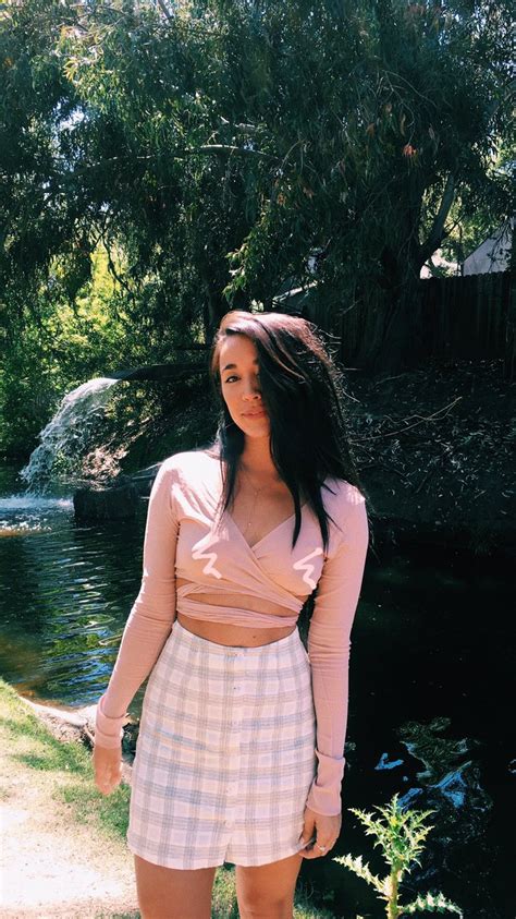 Sierraâ deaton, formerly of alexâ & sierra, reflects on her debut solo single and splitting up with her boyfriend and sierra deaton explains leaving alex & sierra, talks solo single 'don't hurt'. sierra deaton on Twitter: "i safety pinned myself into this skirt cause the buttons are broken.…