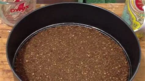 This link is to an external site that may or may not meet accessibility guidelines. Tasty chocolate graham cracker crust - YouTube