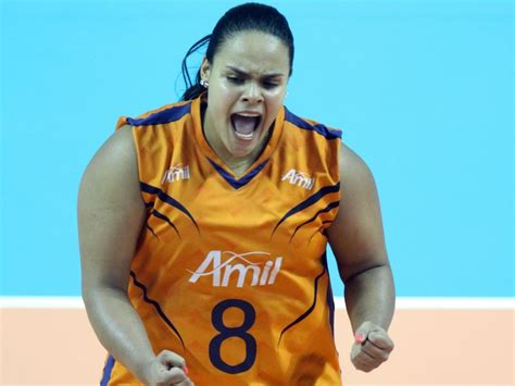 Mar 05, 2019 · a primeira participação da seleção brasileira de vôlei feminino nos jogos olímpicos aconteceu na edição de 1980, em moscou. Vôlei Feminino: SUELEN PODE TER A CARREIRA ENCURTADA