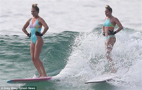 So the coffey sisters packed their bags for austin for two memorable weeks en route to the los cabos open of surf in mexico where they are currently competing. Stephanie Gilmore almost falls out of her swimsuit while ...