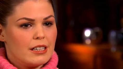 Belle gibson, author of the whole pantry, whose app featured in apple watch pretty, fashionably tattooed and possessed of a dazzling smile, belle gibson looks as if she has it all. Belle Gibson, multa di 410mila dollari per la blogger che ...