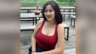 🔞maen sosor aja bg,kasiahan ceweknya(lagi viral), kelakuan majikan terhadap pembantu. Bokep Indo | Tante Seksi Suka Ngentot Sama Brondong !