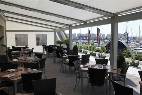 Reymond fuentes pegó de jonrón por el jardín derecho y se llevó por. RENSON® Lagune® en la terraza del hotel Puerto Sherry, en ...