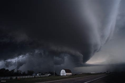 31+ Tornado Biggest Ever Pictures - TORNADO BIG EVER