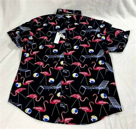 Daj nienoszonym ubraniom drugie życie i zarabiaj na sprzedaży rzeczy, których już nie potrzebujesz. Cactus Man Men's Ricky Singh Flamingo Summer Short Sleeve ...