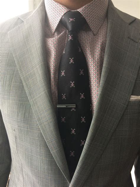 The online stores has it all in classy shades to suit tuxedo styling or even men's fabric in linen and yet to be stitched collections. Mix master Jesus | Shirt tie combo, Mens suits, Suits