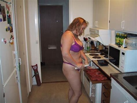 Check thick and pretty pantyhose: Home Porn Jpg | Sexy chubby lounging in panties