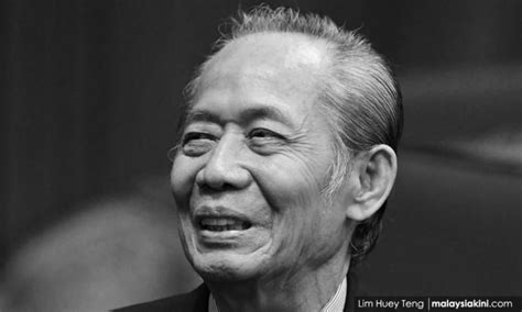 邱家金) (born 1937) is a chinese malaysian historian and academic. Jalan Semangat in PJ is now 'Jalan Prof Khoo Kay Kim'