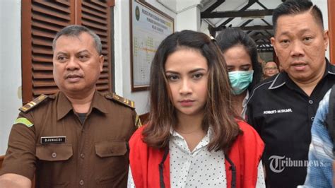 Sensasi berita 1.641.417 views1 months ago. Berita Terkini Vanessa Angel Soal Tawaran Mimican dari Menteri, Milano Lubis Buka Suara ...