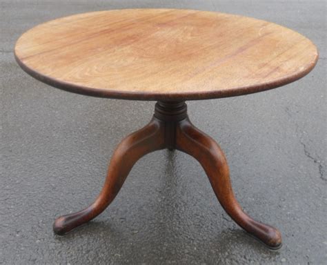 Large antique georgian style leather top mahogany coffee table. Georgian Mahogany Tripod Coffee Table | 749506 ...