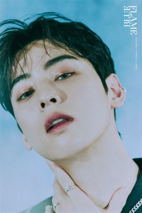 Astro member cha eun woo posted sales of 1.378 billion krw (1.21 million usd) in 2018, 2.54 billion krw (2.24 million usd) in 2019, and 2.576 he is also active as a model for cosmetics and sportswear advertisements. 판타지오뮤직 on Twitter | Astro kpop, Cha eun woo, Astro