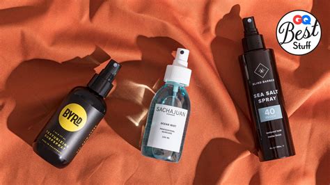 Made with sea kelp, seaweed, charcoal powder, and hawaiian black lava sea salt (aka a beach in a bottle), it gives hair. The Best Sea Salt Sprays for Getting That Beach Hair Look | GQ