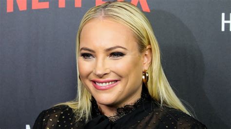 Meghan mccain is an american writer and television personality who has a net worth of $10 million. ¿Meghan McCain seguirá apareciendo en The View? - Español ...