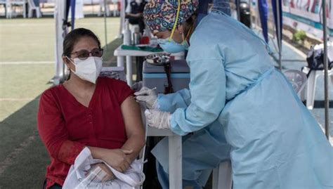 De la misma forma, a partir del lunes 5 de agosto se hará efectiva la las personas que residen en las zonas de restricción deberán acreditar su domicilio portando dni. Vacunación COVID-19 en Lima: sigue en vivo el avance ...