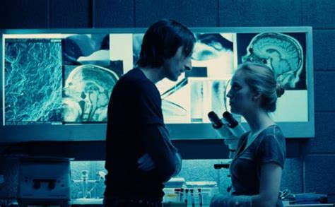 Genetic engineers clive nicoli and elsa kast hope to achieve fame by successfully splicing together the dna of different 2011 movies. Blog - O Filme: Splice - A Nova Espécie