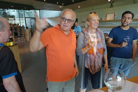 Unsere bewirtschaftung und kellertechnik ist auf die erzeugung optimaler traubenqualität und deren. schiller-wine: Tour and Tasting at Weingut Franz Keller in ...