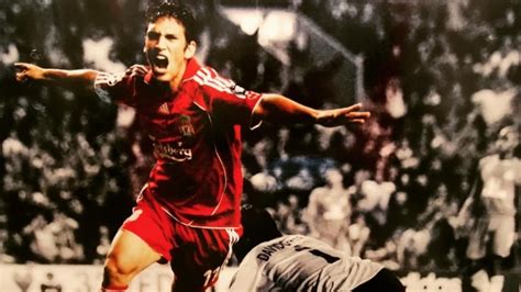 The former chile international signed for the reds from albacete in october 2005, but had to wait until the following august to make his debut having not initially been eligible for a work permit. Mark González recordó su paso por Liverpool con una foto ...