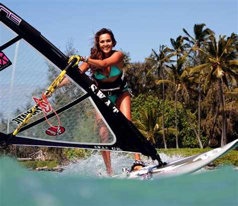 Marit bouwmeester (born 17 june 1988 in wartena) is a sailor who competes internationally for netherlands. MAXIMALISEER JE TIJD OP HET WATER... DOOR JE VRIENDIN OOK ...