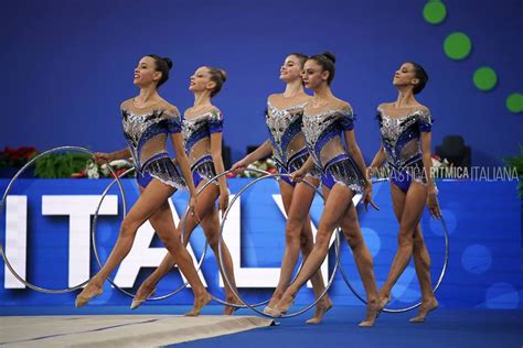 Viimeisimmät twiitit käyttäjältä le farfalle azzurre (@farfalleazzurre). Mondiali di ritmica, Oro alle Farfalle azzurre | Spoleto ...