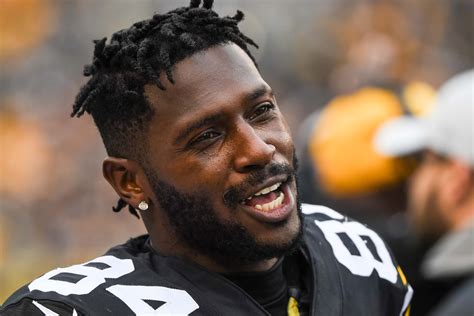 Who were the 22 wide receivers drafted before Antonio Brown in 2010?