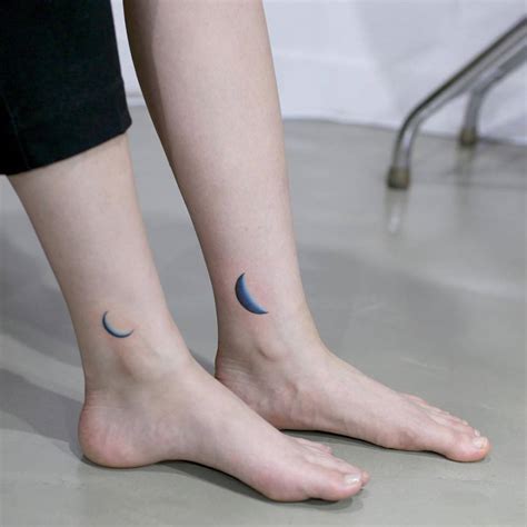 These tiny matching sun and moon inner wrist tattoos are easily concealed but still sweet, elegant and very stylish. Matching crescent moon tattoos on ankles - Tattoogrid.net