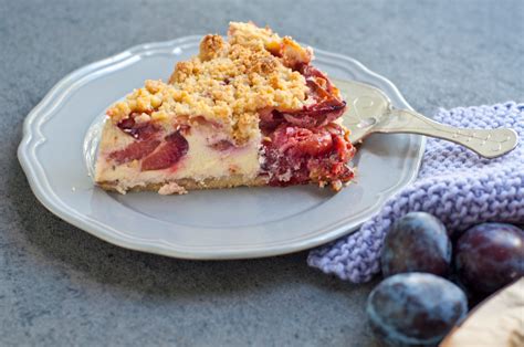 Puddingpulver mit zucker und 6 el der milch verrühren. Pflaumen-Käsekuchen mit Streuseln | Serendipity