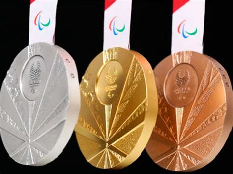The 2020 summer olympics (japanese: Tokyo 2020 medals are made from recycled material | Líder ...