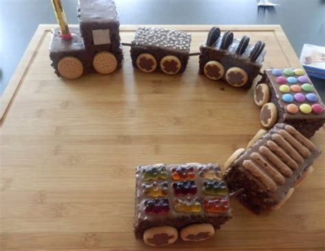 Das öl langsam einfließen lassen. Zugkuchen - Rezept - ichkoche.at