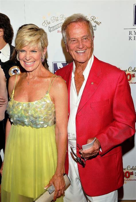 Der star aus serien wie love boat, der vorlage des deutschen traumschiffs, ist am vergangenen samstag (29.05.) im alter von 90 jahren verstorben. Celeb Roast for Pat Boone & Pink Pump Affair Honors Women ...