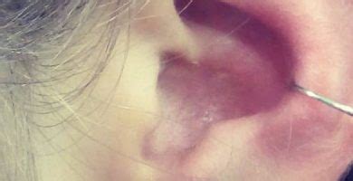 Tenemos tienda online para todos y física en barcelona. Tipos de Piercing de la Oreja - Piercing Online