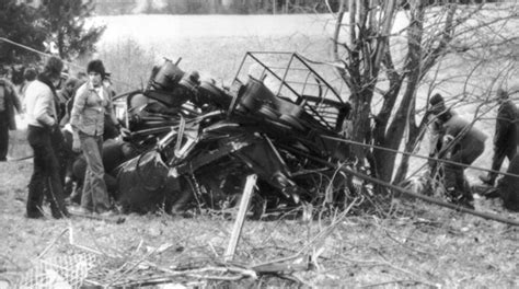 Sale a 9 il bilancio dei morti. Il primo disastro del Cermis, quarant'anni fa - Il Post