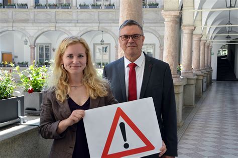 Dann senden sie uns beschreibungen, artikel, fotos oder ein logo vom unternehmen eva maria holzleitner an [email. SPÖ für Generationen-Gerechtigkeit - Braunau