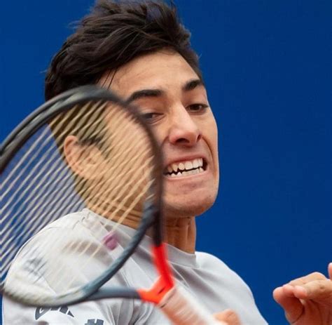 Sus padres lo inscribieron en el club de tenis de. Zverev-Bezwinger Garin erster Finalist bei Tennisturnier ...