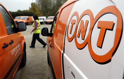 Die zeiten der zustellung beziehen auf den werktag also von montag bis freitag. Milliardenschlacht um TNT Express | NZZ