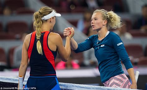 Les tchèques barbora krejcikova et katerina siniakova ont remporté la médaille d'or olympique en double féminin, en disposant des suissesses belinda bencic et viktorija golubic. China Open PHOTOS: Sevastova, Osaka, Wang, Wozniacki win ...