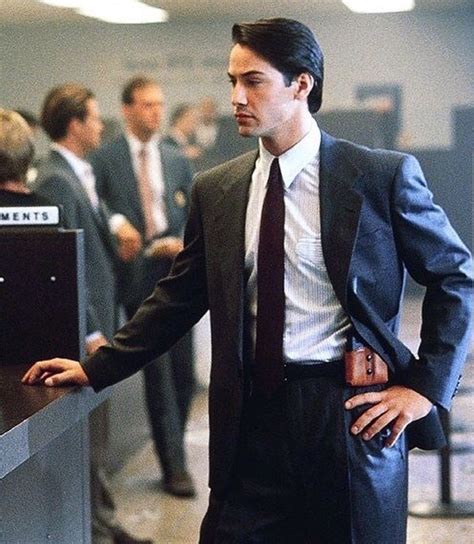 Winston connelly in the night before (1988). #keanureeves (mit Bildern) | Keanu reeves john wick ...