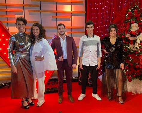 Luís trigacheiro surpreendeu o público e os mentores na apresentação, virando todas as cadeiras. The Voice: Quem ficou e quem saiu do programa de talentos ...
